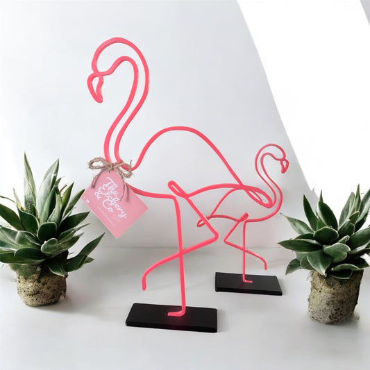 Pinky Twist Flamingos